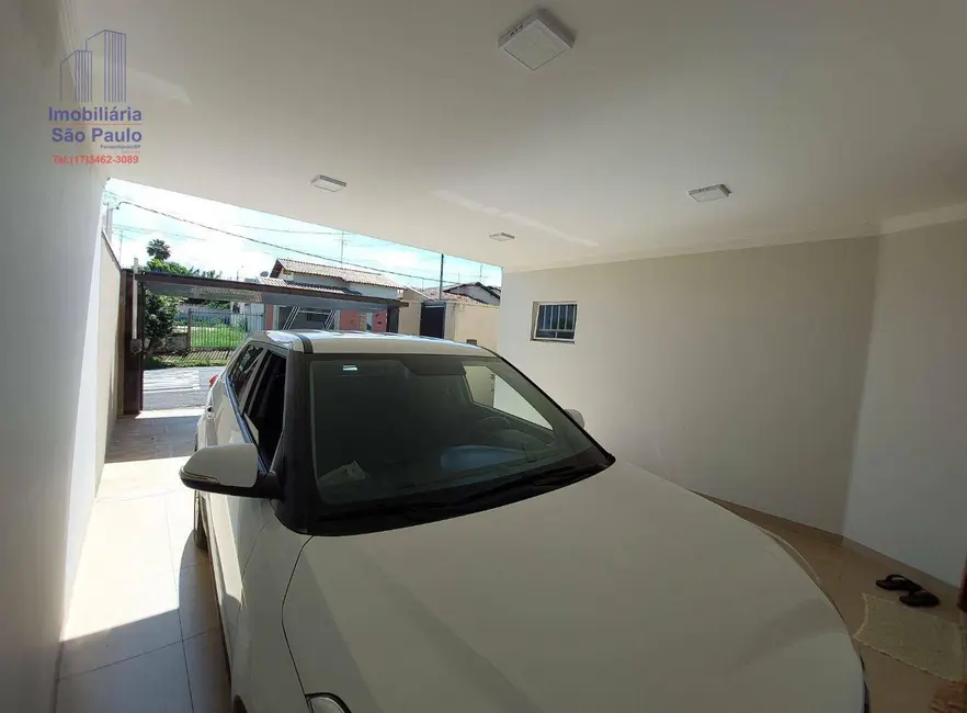 Foto 2 de Casa com 3 quartos à venda, 250m2 em Fernandopolis - SP