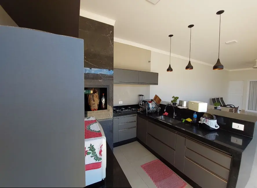 Foto 4 de Casa com 3 quartos à venda, 250m2 em Fernandopolis - SP