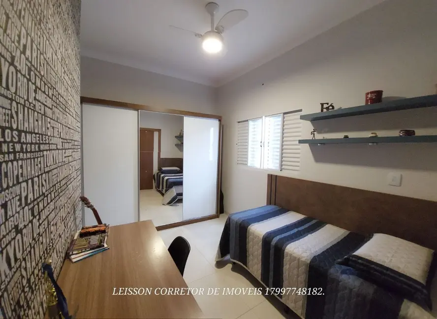 Casa com 3 quartos à venda, 360m2 em Fernandopolis - SP - imagem 5 Foto 5 de Casa com 3 quartos à venda, 360m2 em Fernandopolis - SP