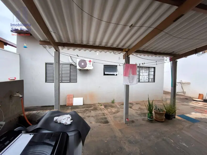 Foto 9 de Casa com 2 quartos à venda, 250m2 em Fernandopolis - SP