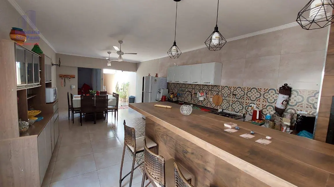 Foto 8 de Casa com 3 quartos à venda, 180m2 em Fernandopolis - SP