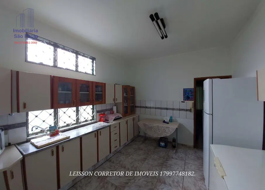 Foto 3 de Casa à venda em Fernandopolis - SP