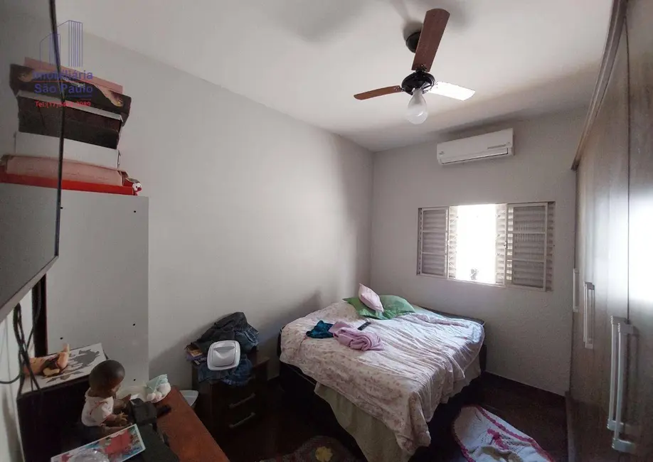 Foto 6 de Casa com 3 quartos à venda, 500m2 em Fernandopolis - SP