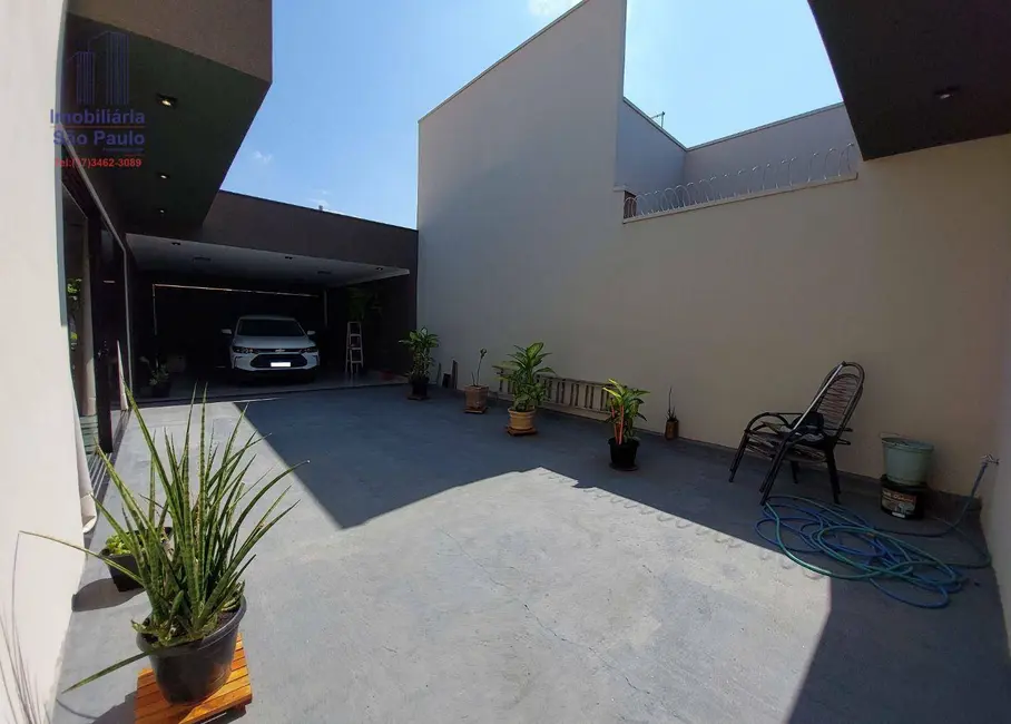 Foto 2 de Casa com 3 quartos à venda, 253m2 em Fernandopolis - SP