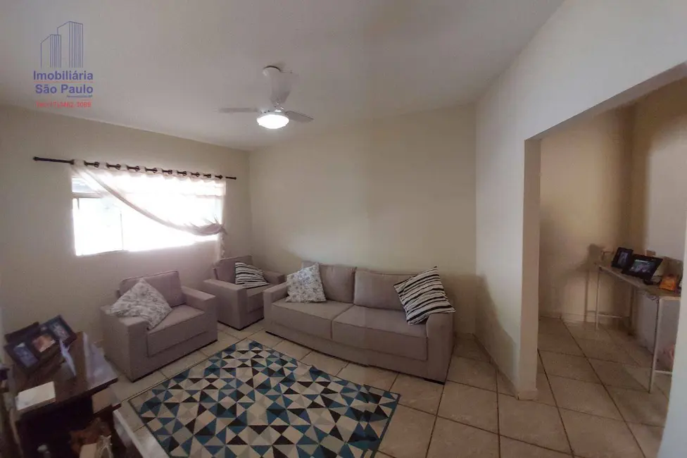 Foto 2 de Casa com 3 quartos à venda, 300m2 em Fernandopolis - SP