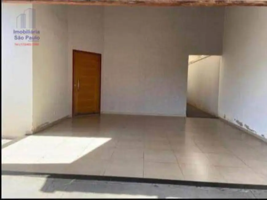 Foto 1 de Casa com 3 quartos à venda, 253m2 em Fernandopolis - SP