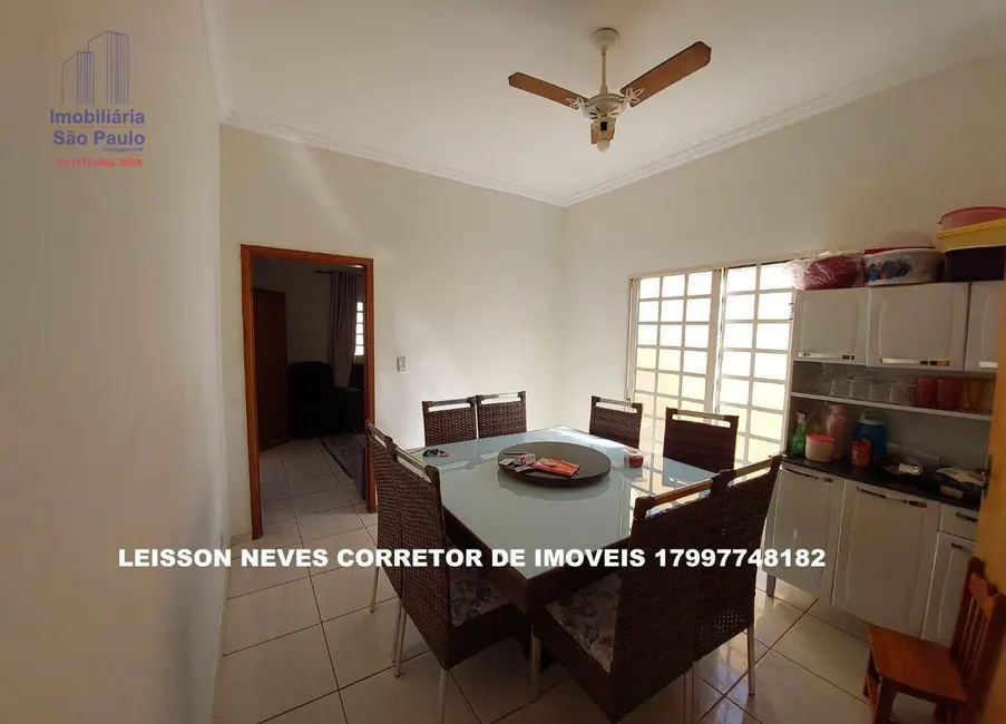 Foto 4 de Casa com 3 quartos à venda, 253m2 em Fernandopolis - SP