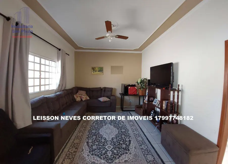 Foto 3 de Casa com 3 quartos à venda, 253m2 em Fernandopolis - SP