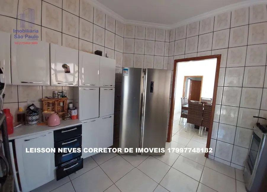 Foto 5 de Casa com 3 quartos à venda, 253m2 em Fernandopolis - SP
