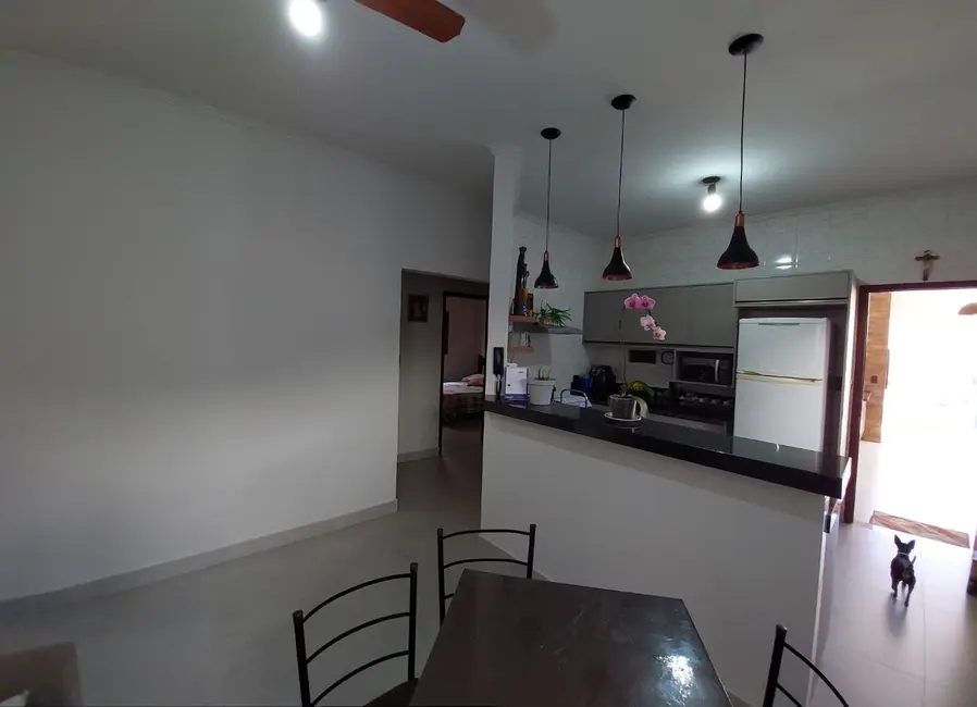 Foto 4 de Casa com 3 quartos à venda, 250m2 em Centro, Fernandopolis - SP