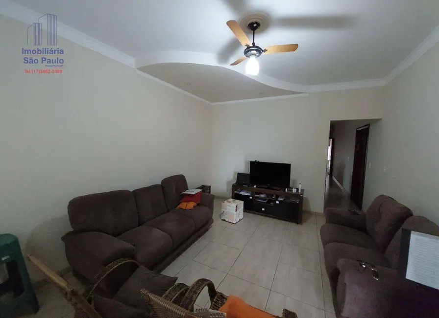 Foto 2 de Casa com 3 quartos à venda em Fernandopolis - SP