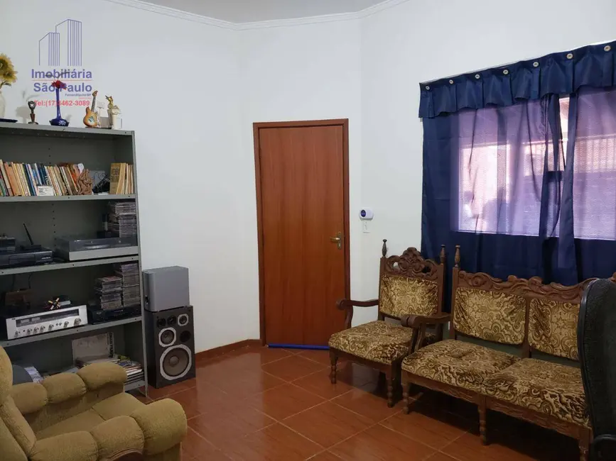 Foto 2 de Casa com 2 quartos à venda, 125m2 em Fernandopolis - SP
