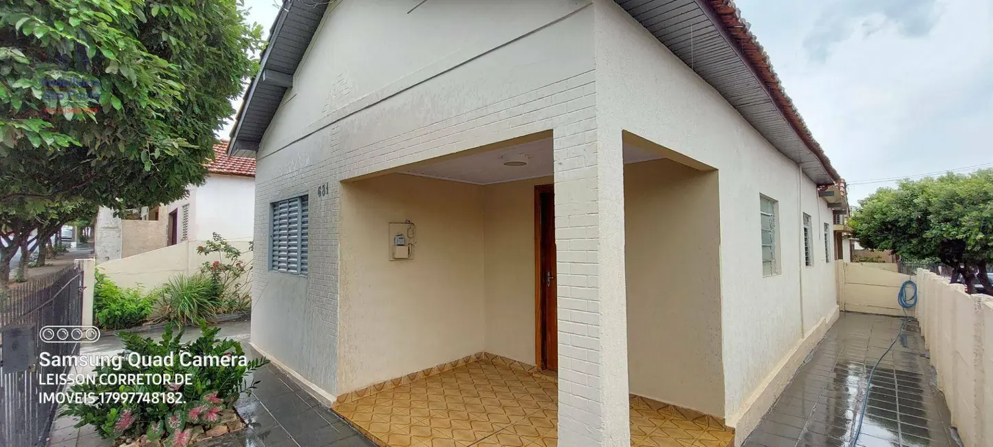 Foto 1 de Casa com 2 quartos à venda em Fernandopolis - SP