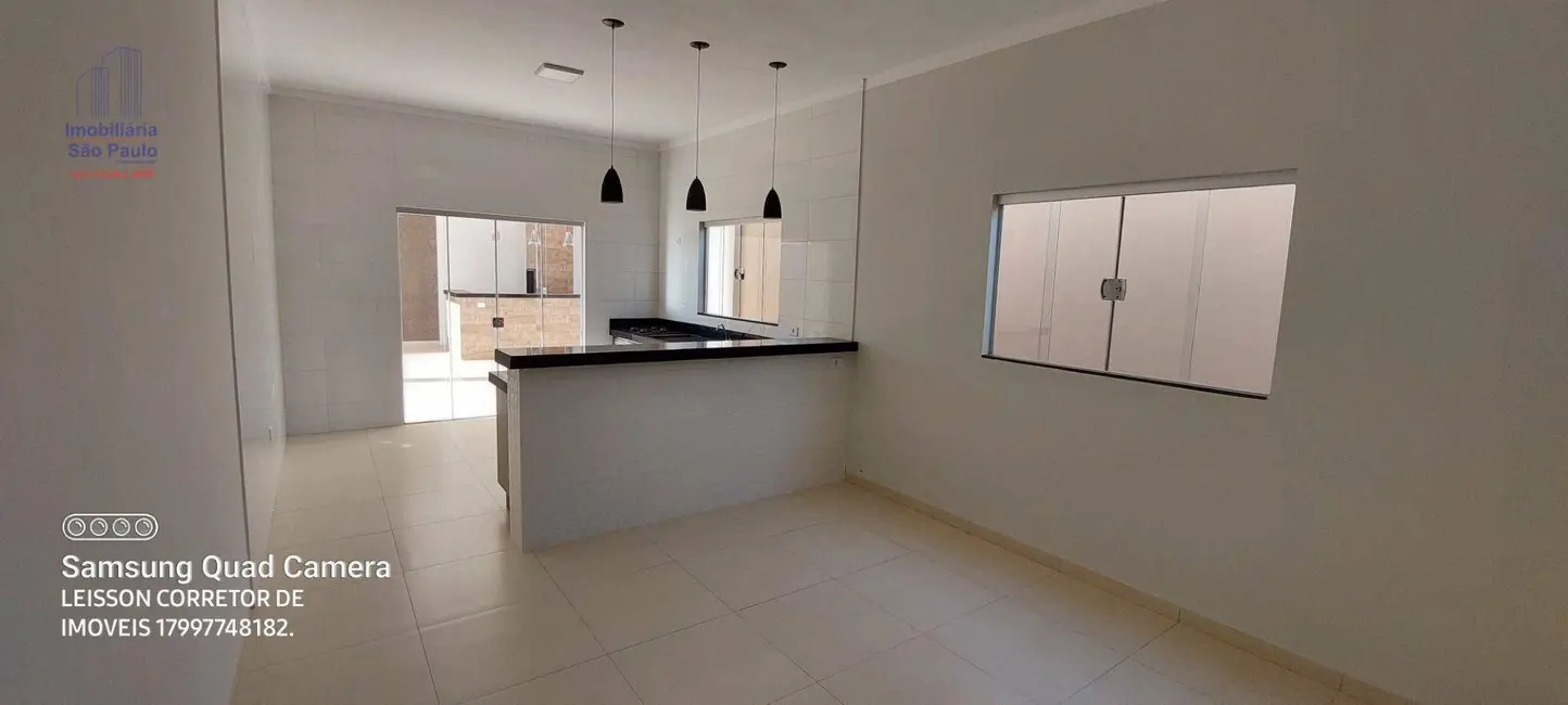 Foto 3 de Casa à venda em Fernandopolis - SP