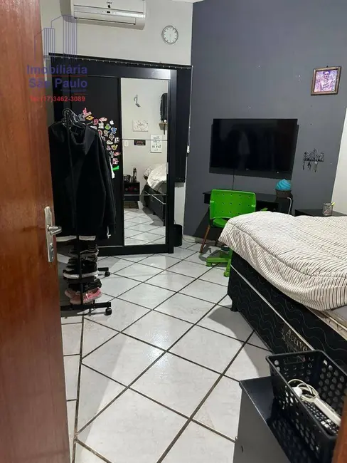 Foto 8 de Casa com 3 quartos à venda em Fernandopolis - SP