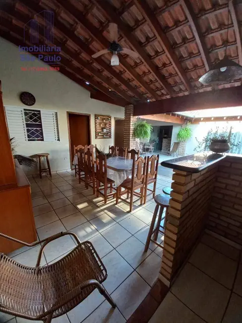 Foto 7 de Casa com 3 quartos à venda, 212m2 em Fernandopolis - SP