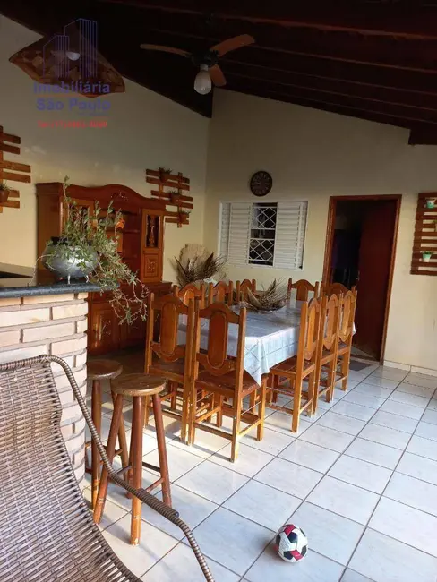 Foto 6 de Casa com 3 quartos à venda, 212m2 em Fernandopolis - SP