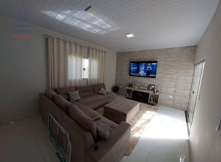 Foto 2 de Casa com 3 quartos à venda, 200m2 em Centro, Macedonia - SP