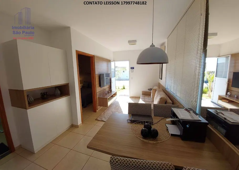 Foto 1 de Casa com 2 quartos à venda, 180m2 em Fernandopolis - SP