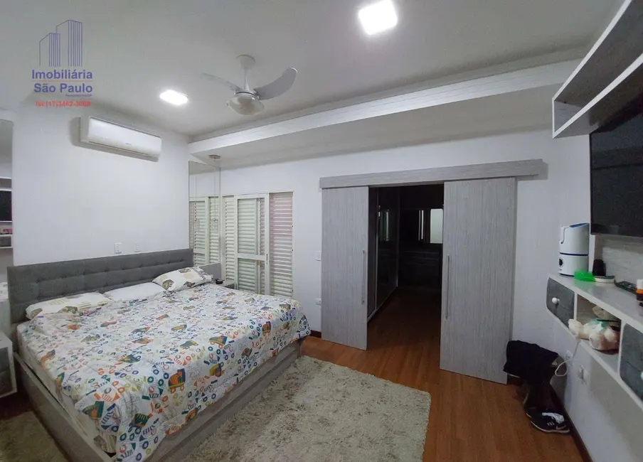 Foto 4 de Casa com 3 quartos à venda, 360m2 em Fernandopolis - SP