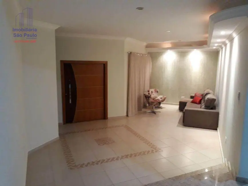 Foto 2 de Casa de Condomínio com 3 quartos à venda, 950m2 em Fernandopolis - SP
