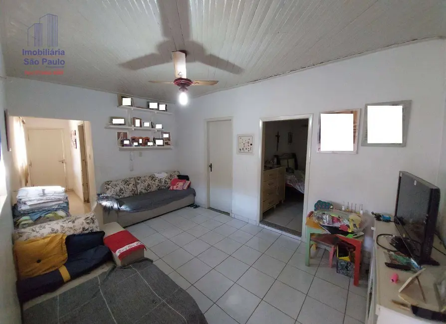 Foto 1 de Casa com 3 quartos à venda em Fernandopolis - SP