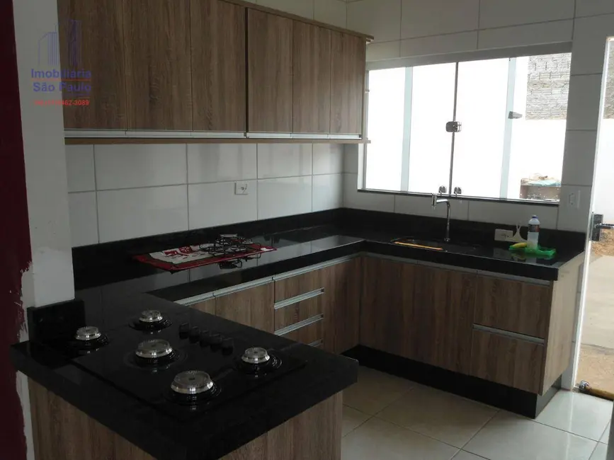 Foto 1 de Casa com 2 quartos à venda em Fernandopolis - SP