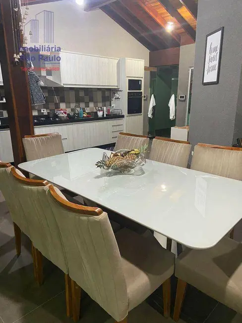 Casa com 3 quartos à venda em Fernandopolis - SP - imagem 6 Foto 6 de Casa com 3 quartos à venda em Fernandopolis - SP