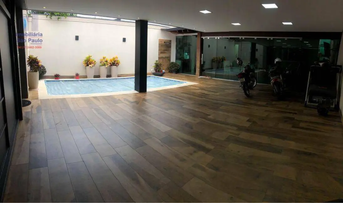 Foto 1 de Casa com 3 quartos à venda em Fernandopolis - SP