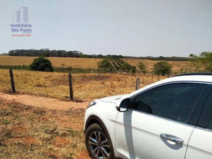 Foto 2 de Chácara à venda, 27000m2 em Fernandopolis - SP