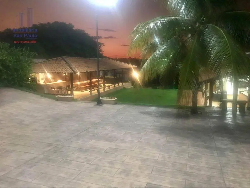 Sala Comercial à venda, 950m2 em Fernandopolis - SP - imagem 3 Foto 3 de Sala Comercial à venda, 950m2 em Fernandopolis - SP