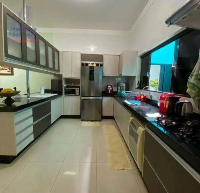 Foto 5 de Casa com 3 quartos à venda, 405m2 em Fernandopolis - SP