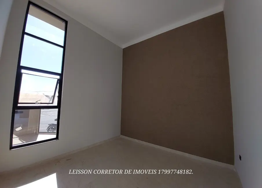 Foto 2 de Casa com 3 quartos à venda, 360m2 em Fernandopolis - SP