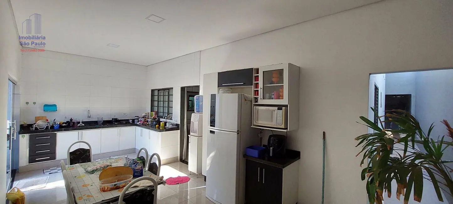 Foto 5 de Casa com 3 quartos à venda em Fernandopolis - SP