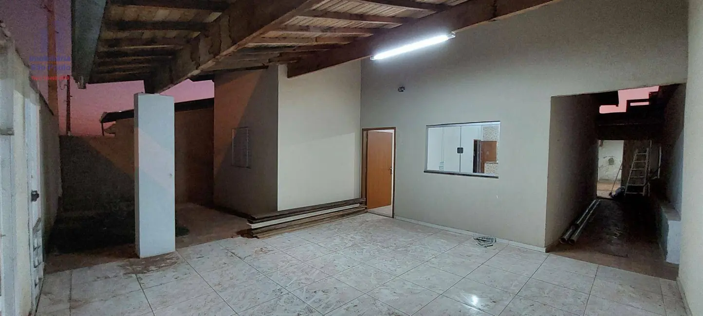 Foto 1 de Casa com 2 quartos à venda em Fernandopolis - SP