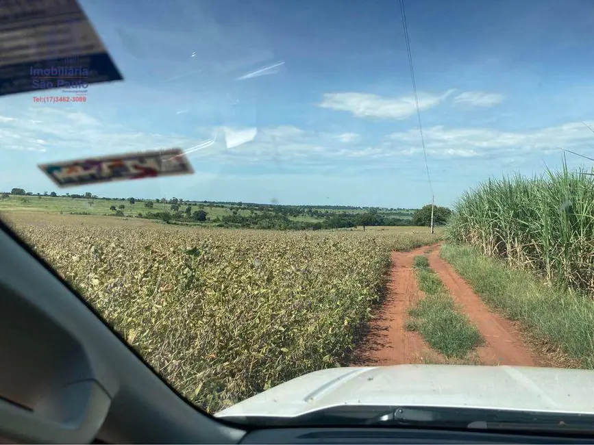 Foto 8 de Sítio / Rancho com 3 quartos à venda, 595320m2 em Carneirinho - MG