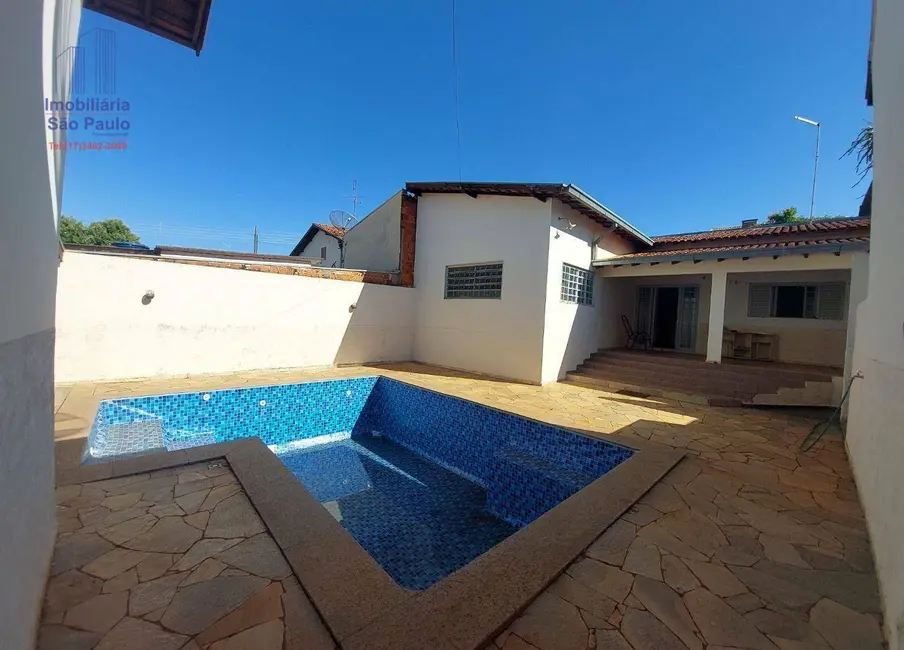 Foto 6 de Casa com 3 quartos à venda em Fernandopolis - SP