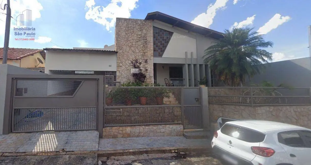 Foto 1 de Casa com 3 quartos à venda em Fernandopolis - SP