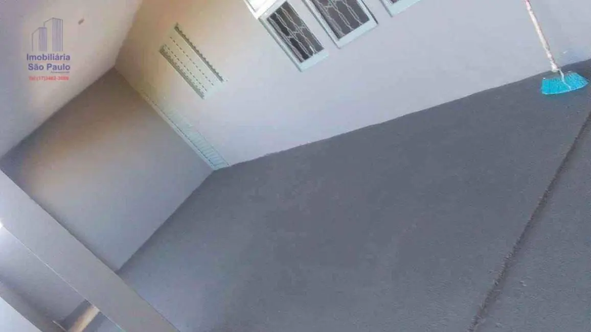 Foto 1 de Casa com 3 quartos à venda em Fernandopolis - SP