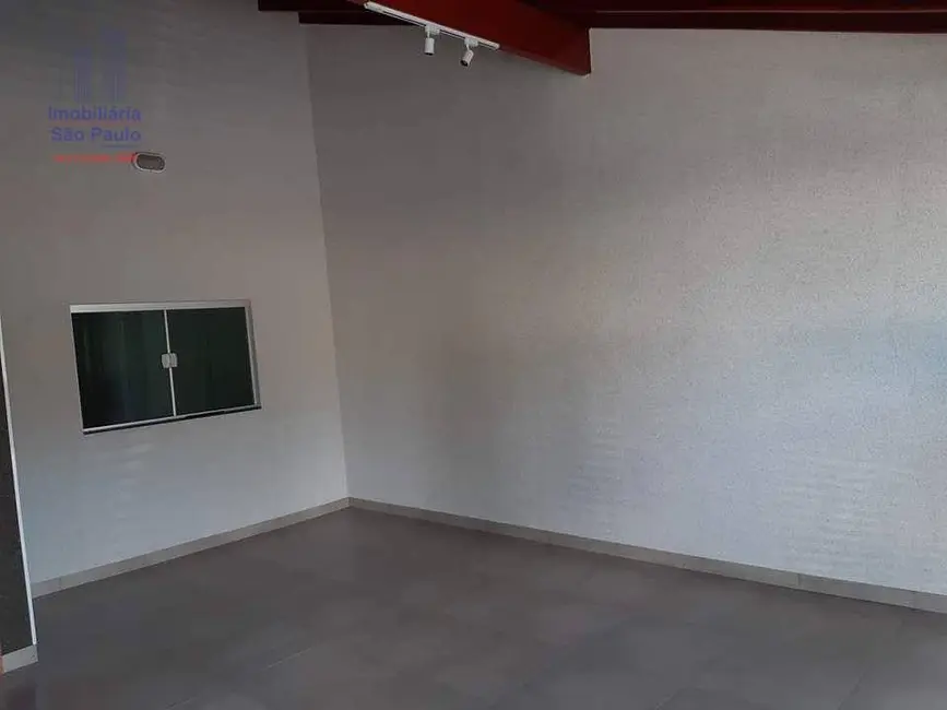 Foto 2 de Casa com 3 quartos à venda, 253m2 em Fernandopolis - SP