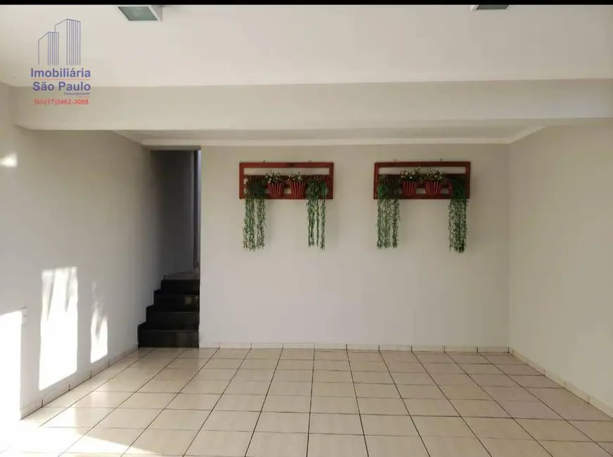 Casa com 2 quartos à venda, 242m2 em Centro, Macedonia - SP - imagem 2 Foto 2 de Casa com 2 quartos à venda, 242m2 em Centro, Macedonia - SP