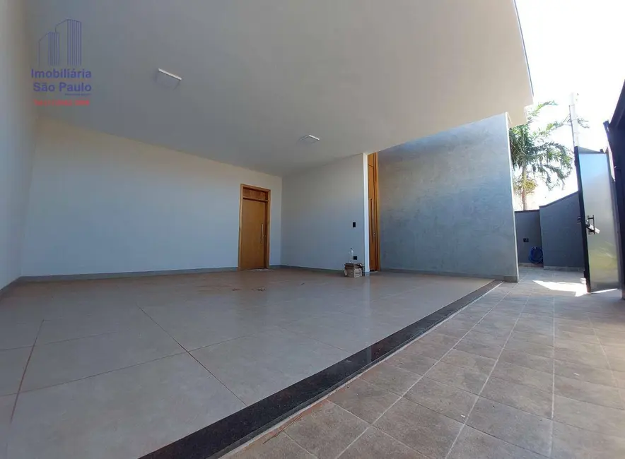 Foto 2 de Casa com 3 quartos à venda, 360m2 em Fernandopolis - SP