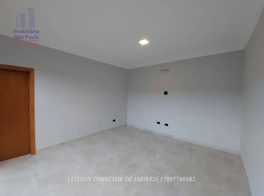 Foto 3 de Casa com 3 quartos à venda, 360m2 em Fernandopolis - SP