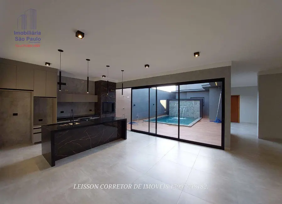 Foto 1 de Casa com 3 quartos à venda, 360m2 em Fernandopolis - SP