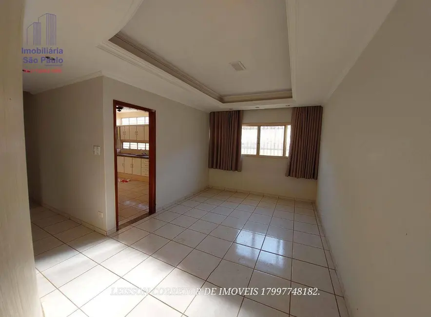 Foto 4 de Casa com 3 quartos à venda, 528m2 em Centro, Fernandopolis - SP