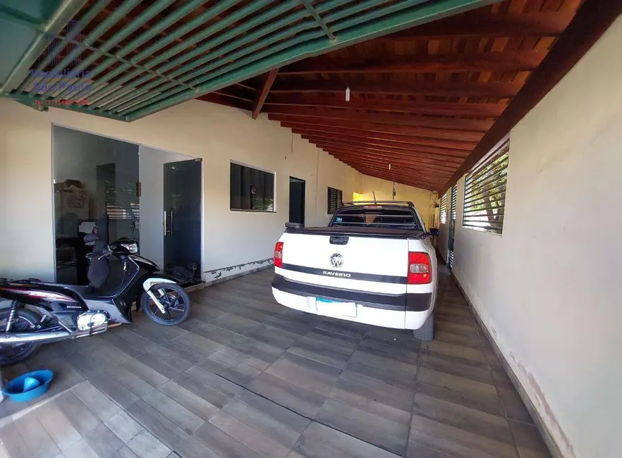 Foto 1 de Casa com 3 quartos à venda em Fernandopolis - SP
