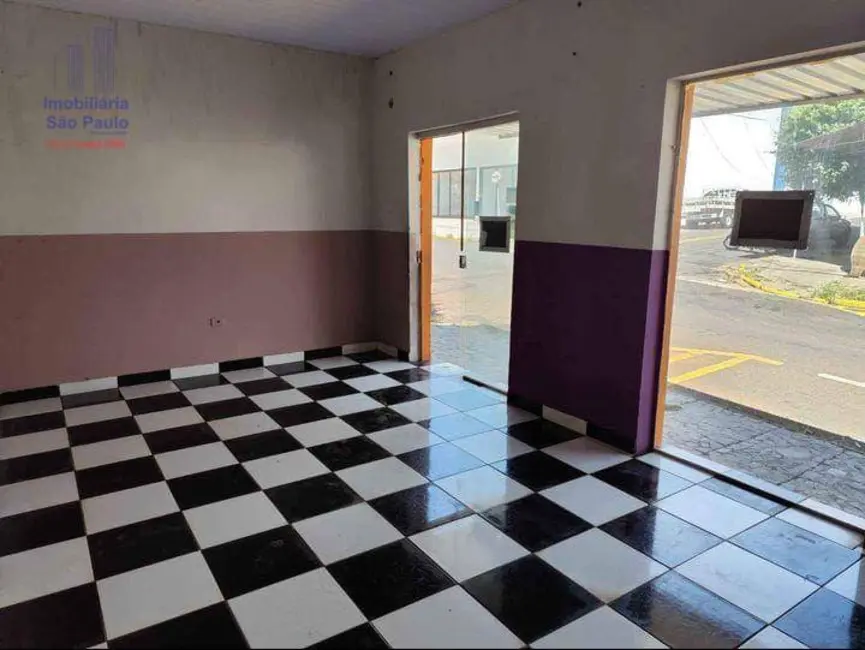 Foto 1 de Casa à venda, 360m2 em Fernandopolis - SP