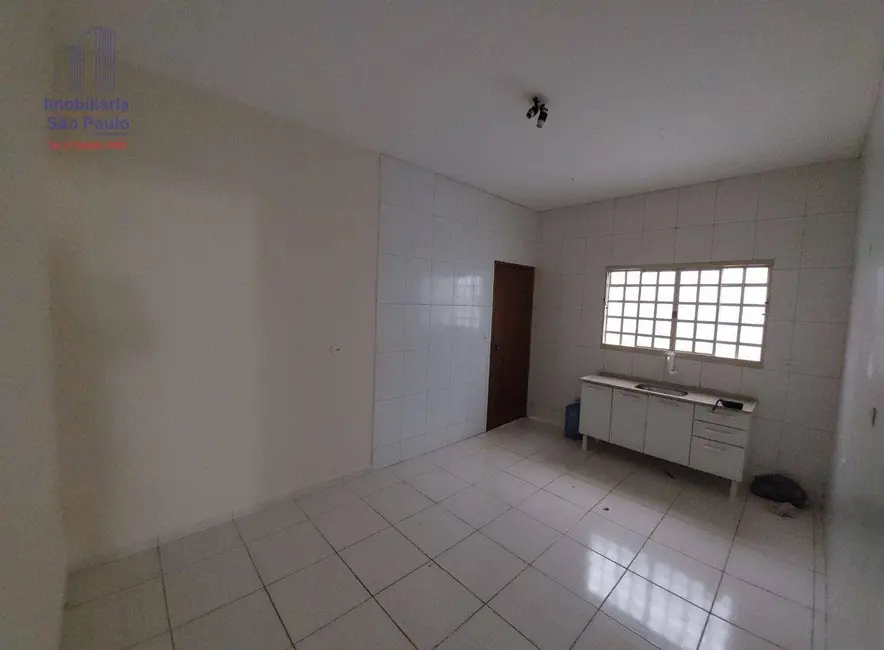 Foto 4 de Casa com 2 quartos à venda em Fernandopolis - SP