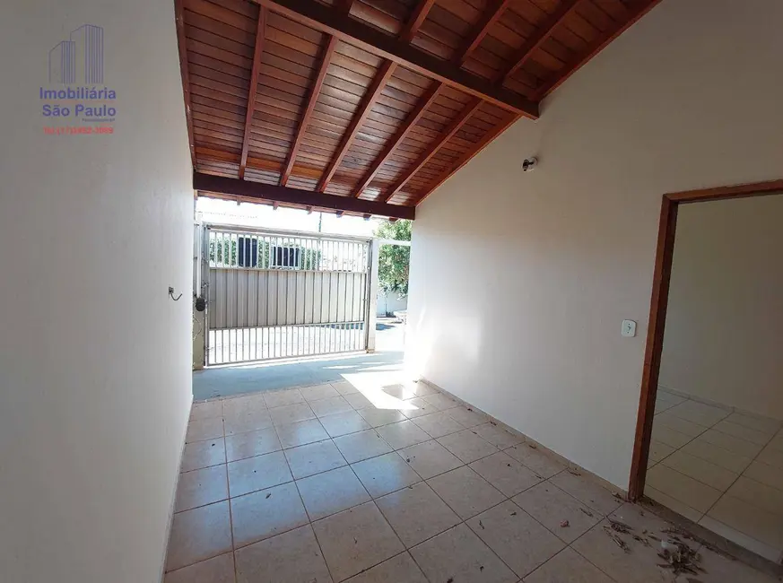 Foto 2 de Casa com 2 quartos à venda em Fernandopolis - SP