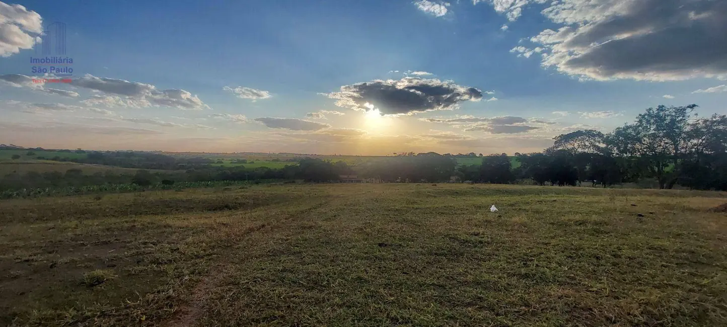 Foto 4 de Sítio / Rancho com 3 quartos à venda, 242000m2 em Fernandopolis - SP